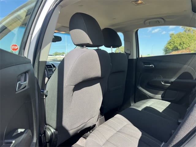 Thumbnail: 2016 Chevrolet Sonic - 20