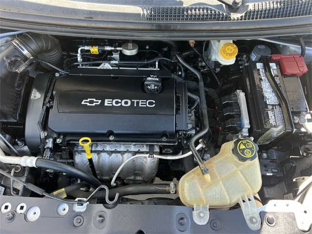 Thumbnail: 2016 Chevrolet Sonic - 8