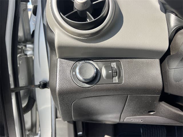 Thumbnail: 2016 Chevrolet Sonic - 28