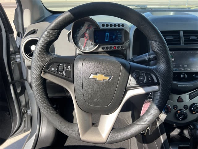 Thumbnail: 2016 Chevrolet Sonic - 9