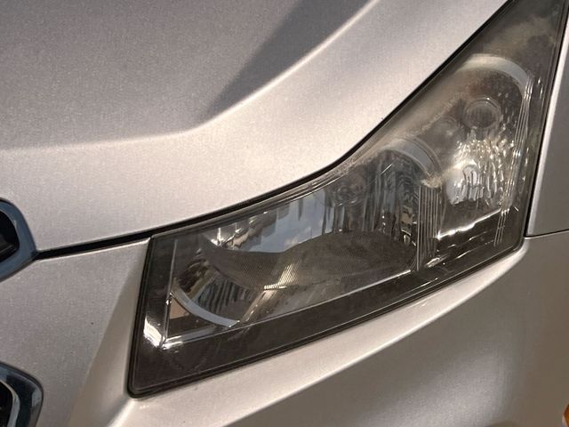 Thumbnail: 2015 Chevrolet Cruze - 23