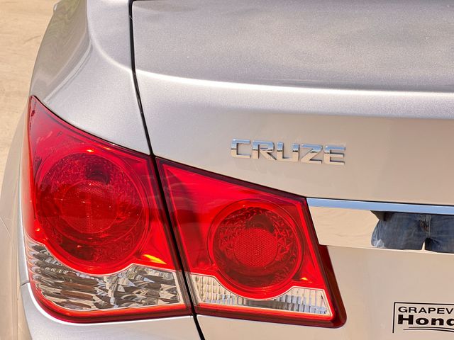 Thumbnail: 2015 Chevrolet Cruze - 19