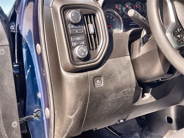 Thumbnail: 2021 Chevrolet Silverado 2500 - 28