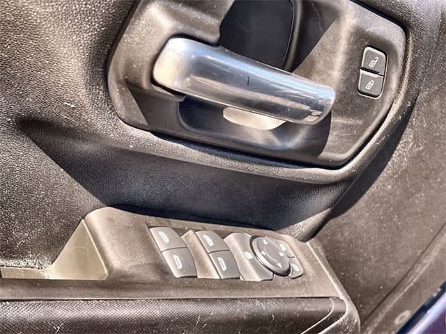 Thumbnail: 2021 Chevrolet Silverado 2500 - 29