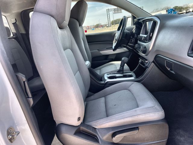 Thumbnail: 2020 Chevrolet Colorado - 21