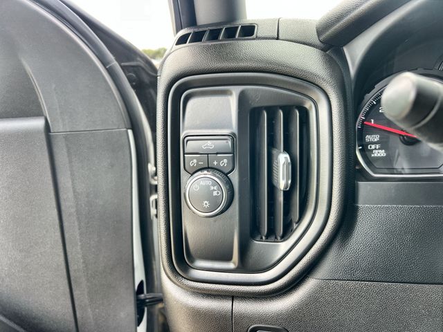 Thumbnail: 2022 Chevrolet Silverado 1500 - 28
