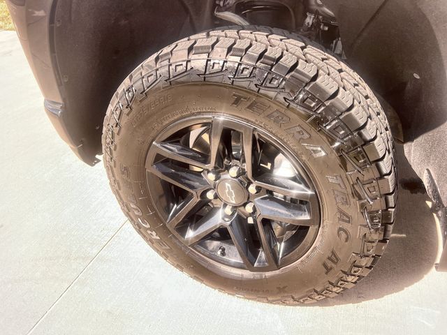 Thumbnail: 2020 Chevrolet Silverado 1500 - 8