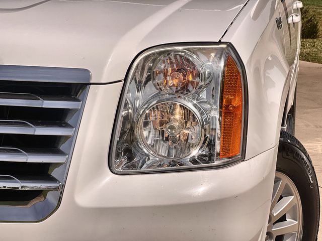 Thumbnail: 2008 GMC Yukon - 23