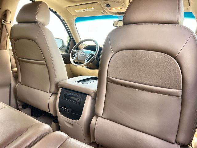Thumbnail: 2008 GMC Yukon - 21