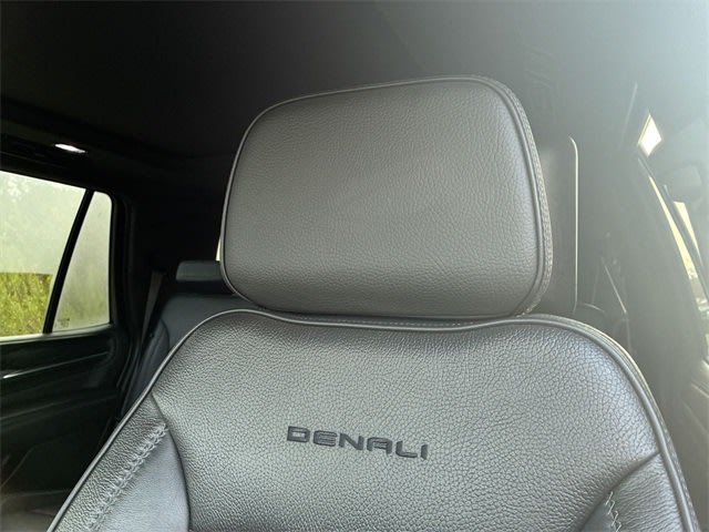 Thumbnail: 2021 GMC Yukon - 25