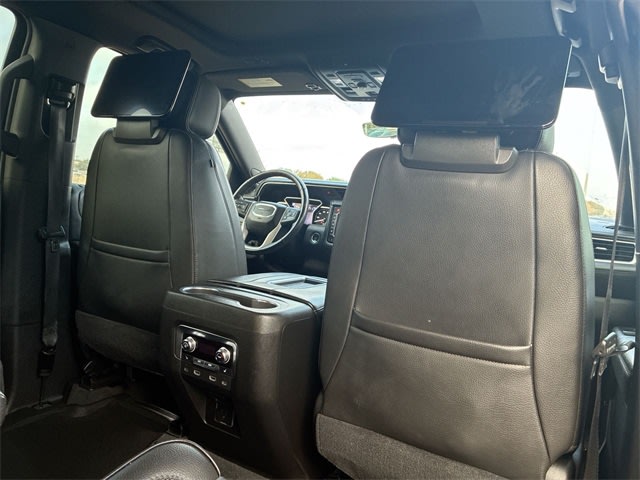 Thumbnail: 2021 GMC Yukon - 21