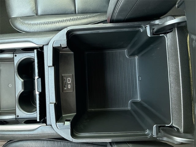 Thumbnail: 2021 GMC Yukon - 27