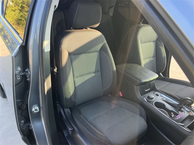 Thumbnail: 2019 Chevrolet Traverse - 21