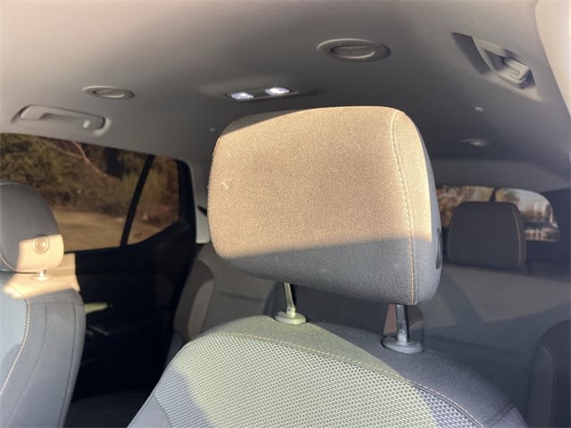 Thumbnail: 2019 Chevrolet Traverse - 25