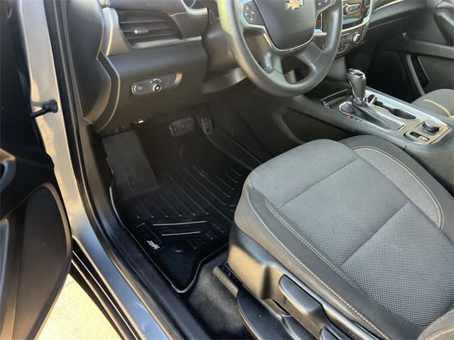 Thumbnail: 2019 Chevrolet Traverse - 11