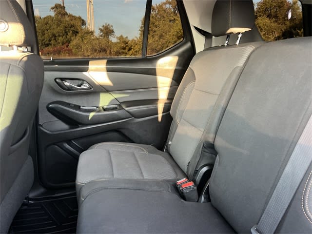 Thumbnail: 2019 Chevrolet Traverse - 22