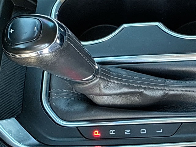 Thumbnail: 2020 Chevrolet Traverse - 15