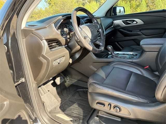 Thumbnail: 2020 Chevrolet Traverse - 11