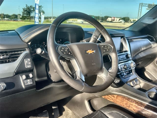 Thumbnail: 2017 Chevrolet Suburban - 2
