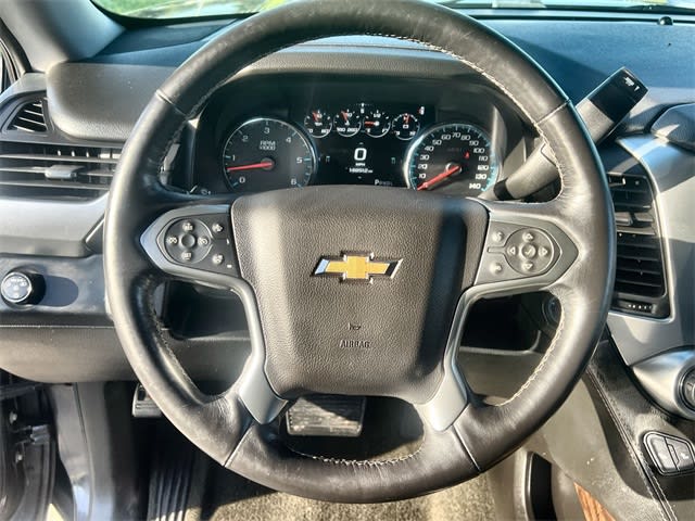 Thumbnail: 2017 Chevrolet Suburban - 9
