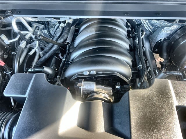 Thumbnail: 2017 Chevrolet Suburban - 8