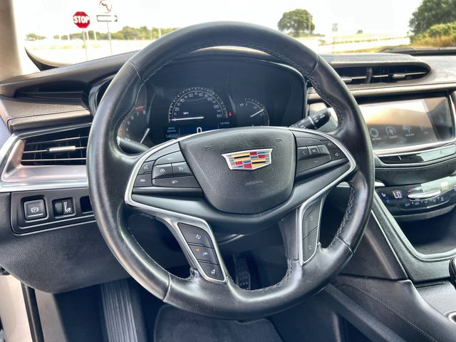 Thumbnail: 2018 Cadillac XT5 - 10