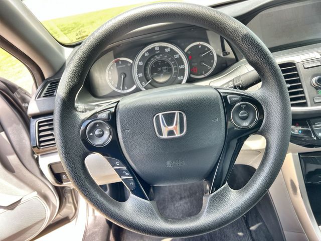 Thumbnail: 2017 Honda Accord - 10