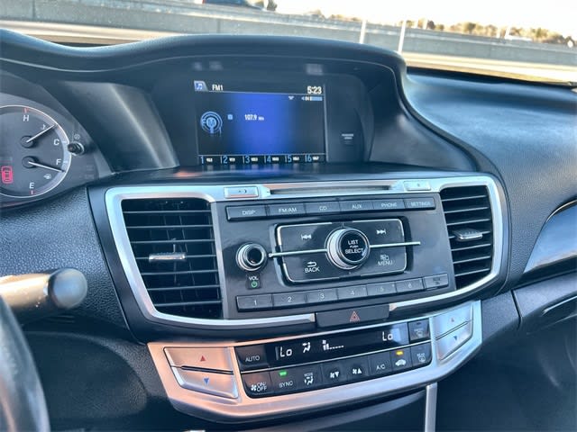 Thumbnail: 2015 Honda Accord - 14