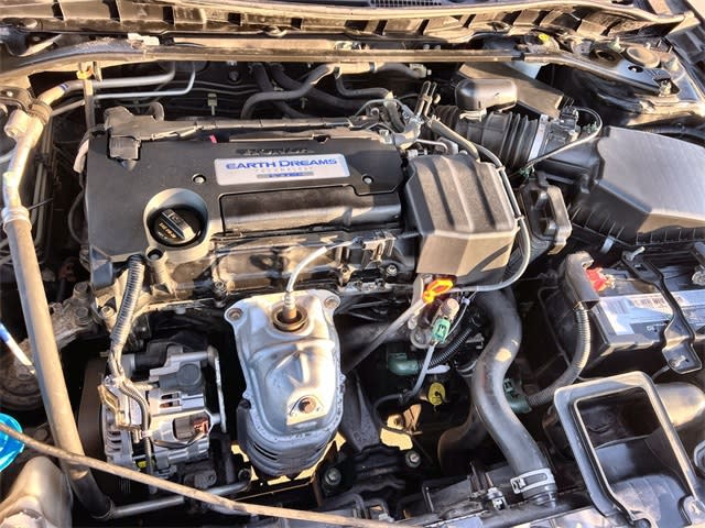 Thumbnail: 2015 Honda Accord - 9