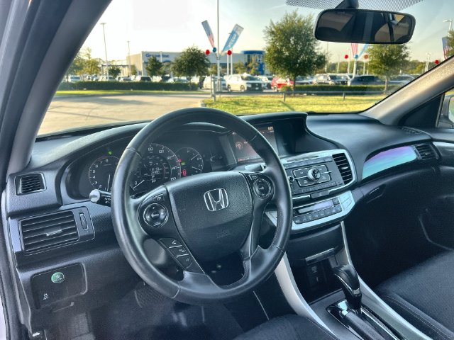 Thumbnail: 2015 Honda Accord - 10