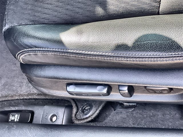 Thumbnail: 2016 Honda Accord - 25