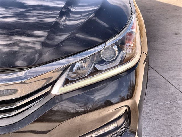 Thumbnail: 2016 Honda Accord - 24