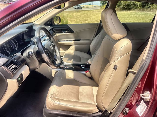 Thumbnail: 2015 Honda Accord - 11