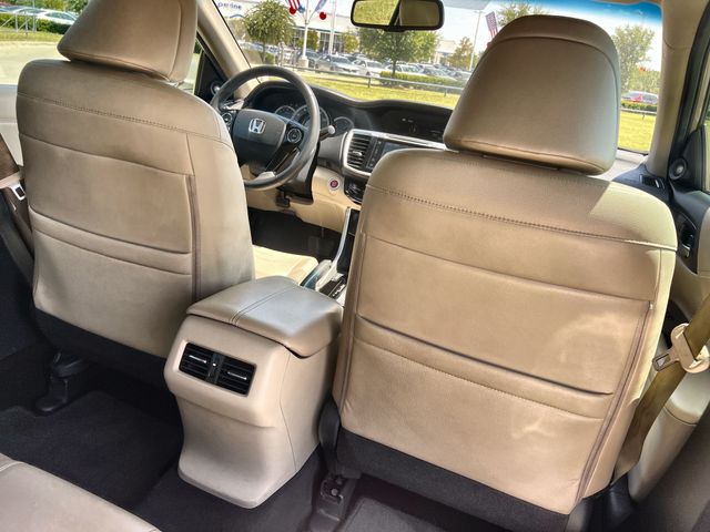 Thumbnail: 2016 Honda Accord - 21