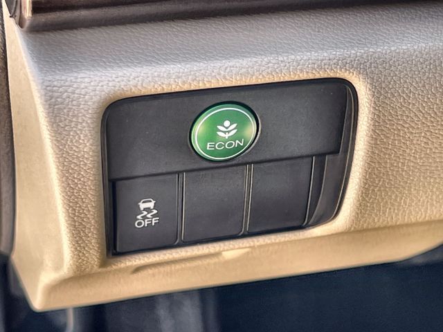 Thumbnail: 2016 Honda Accord - 29
