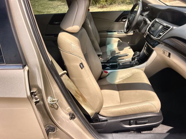 Thumbnail: 2016 Honda Accord - 20