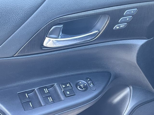 Thumbnail: 2015 Honda Accord - 30