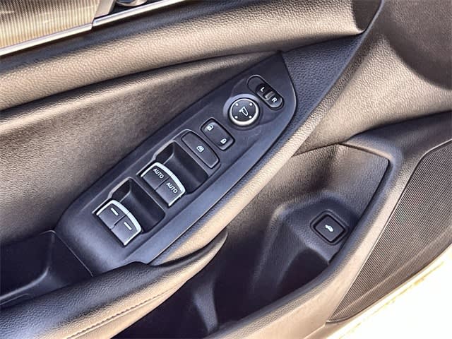 Thumbnail: 2019 Honda Accord - 30