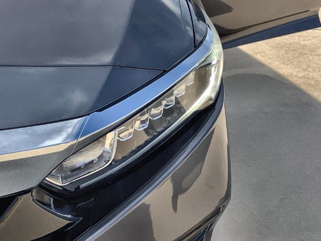 Thumbnail: 2018 Honda Accord - 24