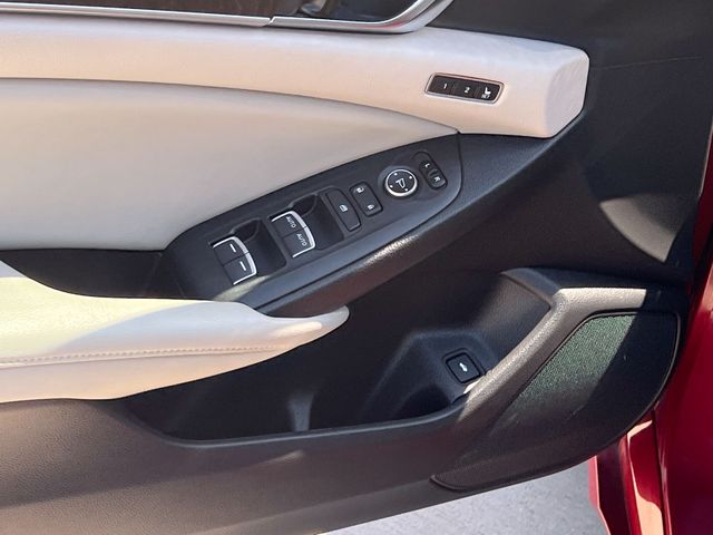 Thumbnail: 2018 Honda Accord - 30