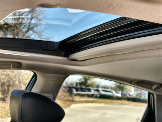 Thumbnail: 2022 Honda Accord - 32