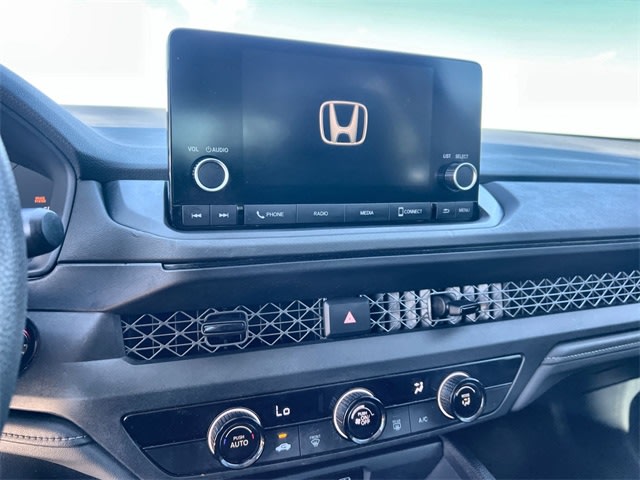 Thumbnail: 2023 Honda Accord - 13