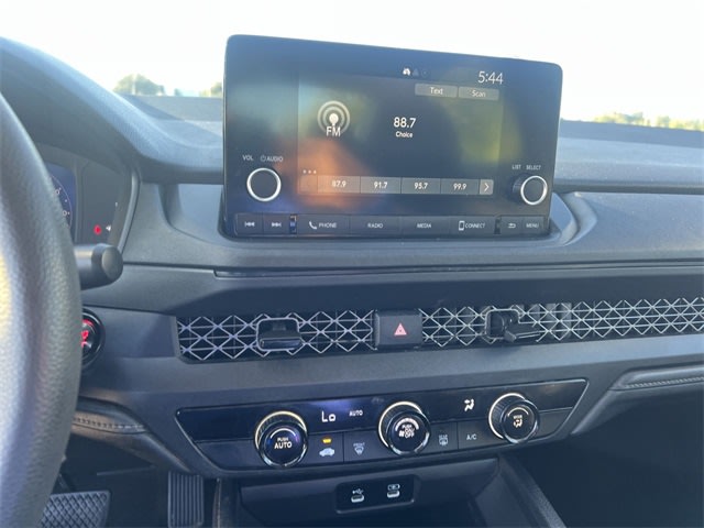 Thumbnail: 2023 Honda Accord - 14