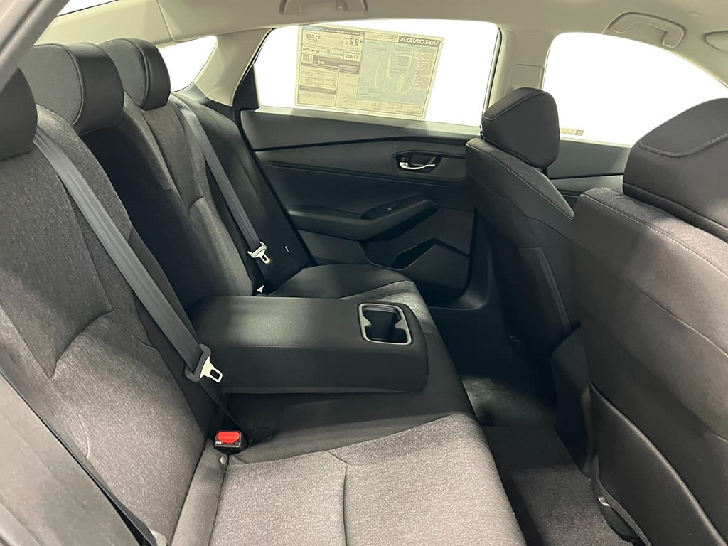 2025 Honda Accord LX 29