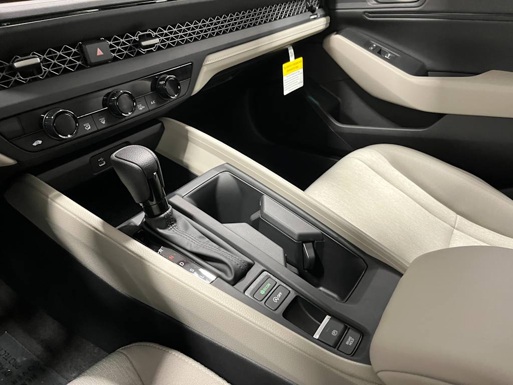 Thumbnail: 2025 Honda Accord - 14