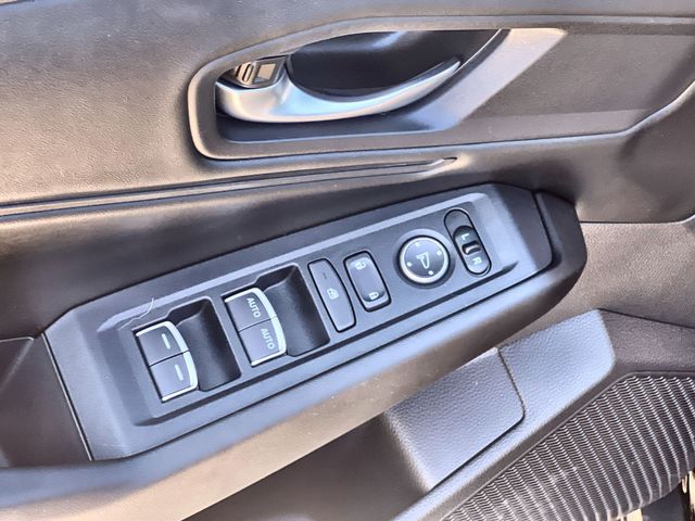 Thumbnail: 2025 Honda Accord - 30