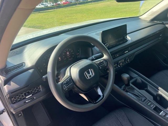 Thumbnail: 2025 Honda Accord - 10