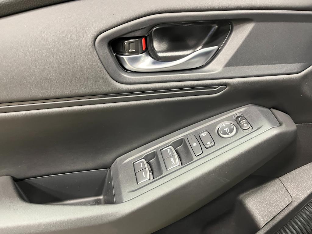 Thumbnail: 2025 Honda Accord - 19