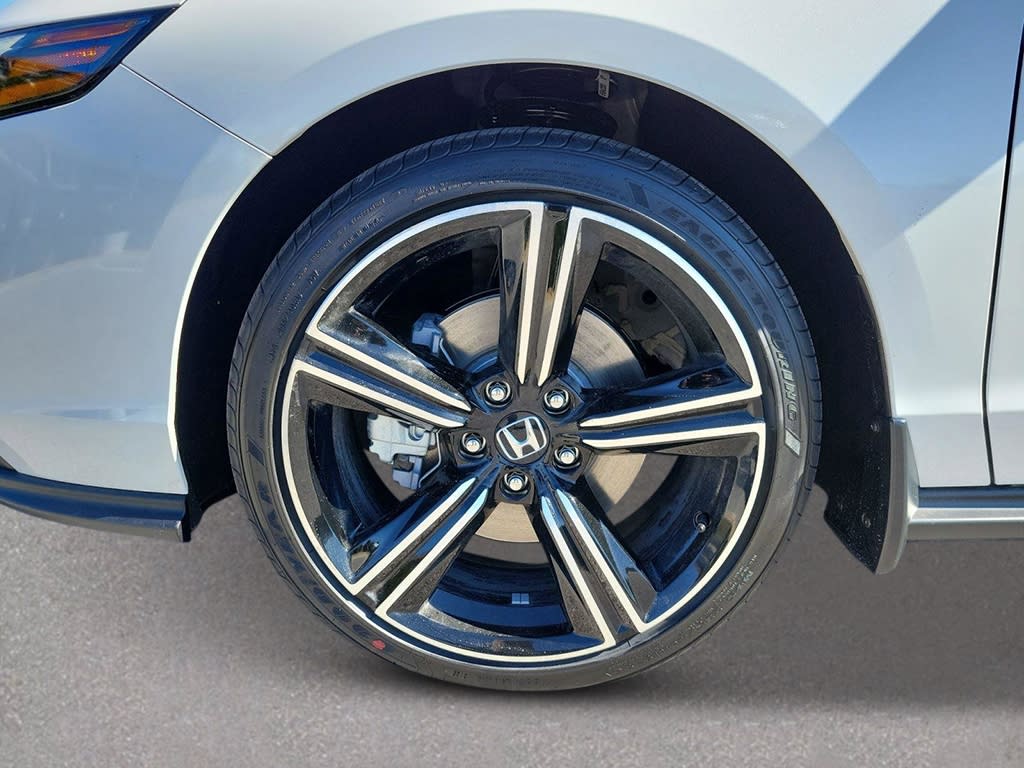 Thumbnail: 2026 Honda Accord - 6