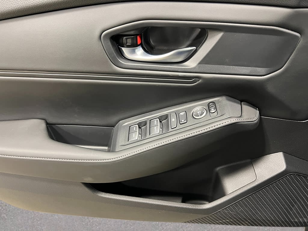 Thumbnail: 2025 Honda Accord - 21